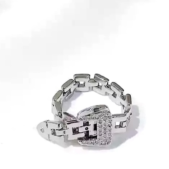 SILVER CHAIN BUCKLE RHINESTONE RING - Picture 7 of 12